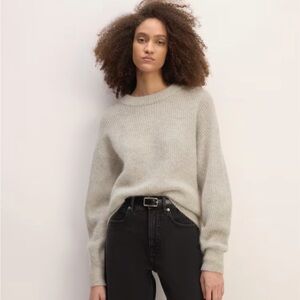 Everlane Alpaca wool crew sweater in Almond